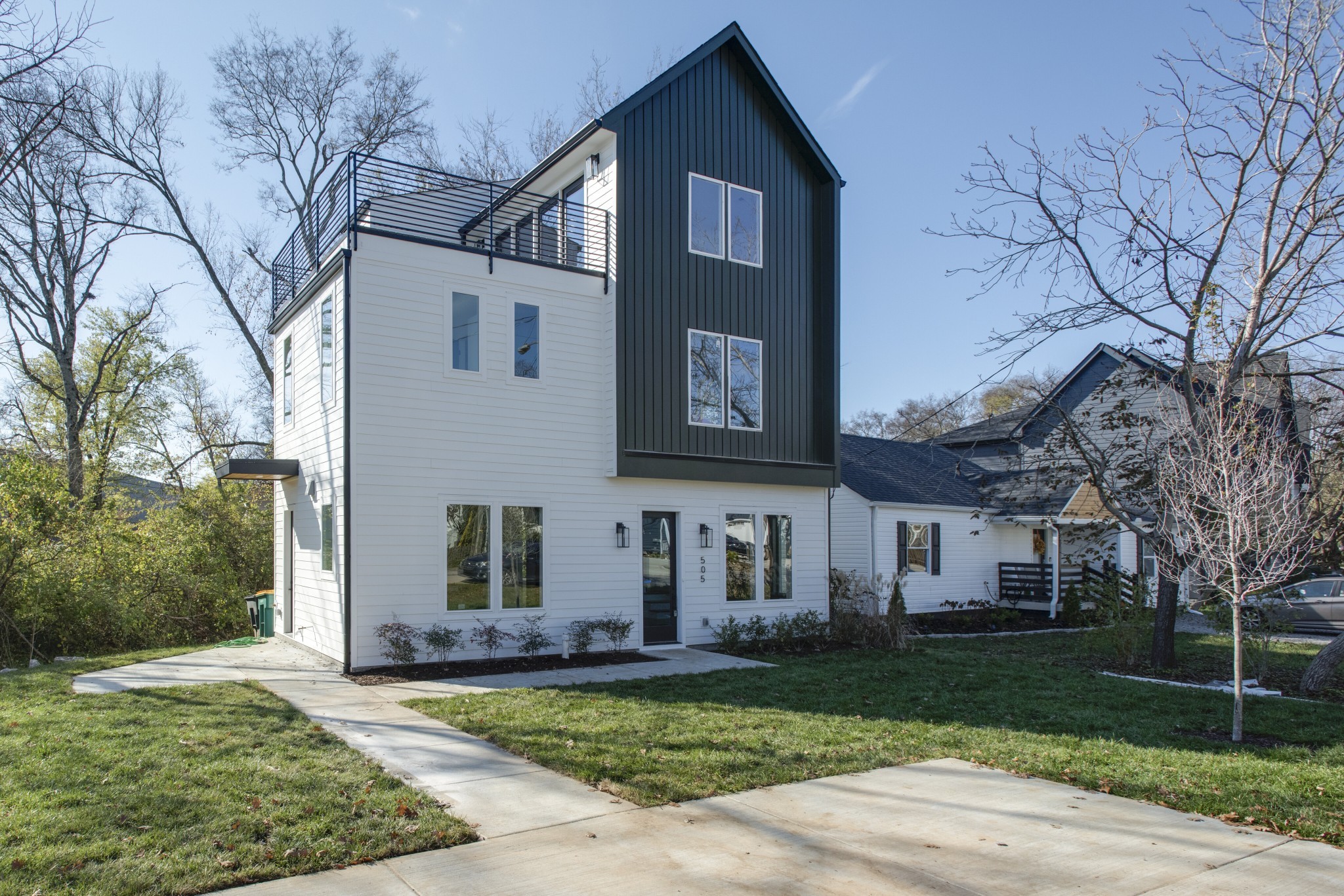 505 Croley Drive Nashville, TN 37209 - Photo 3 of 38 a view of a yard in front of a house