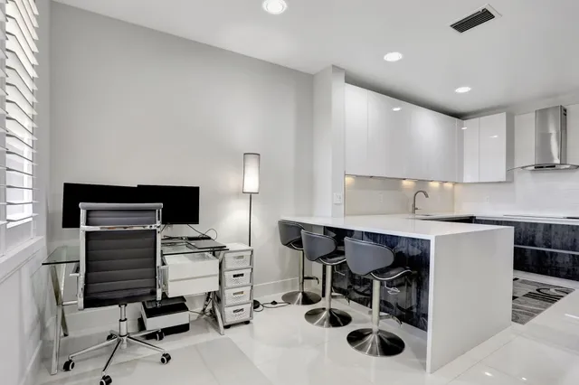 $649,000 | 6584 Villa Sonrisa Drive, Unit 1122, Boca Raton, FL 33433