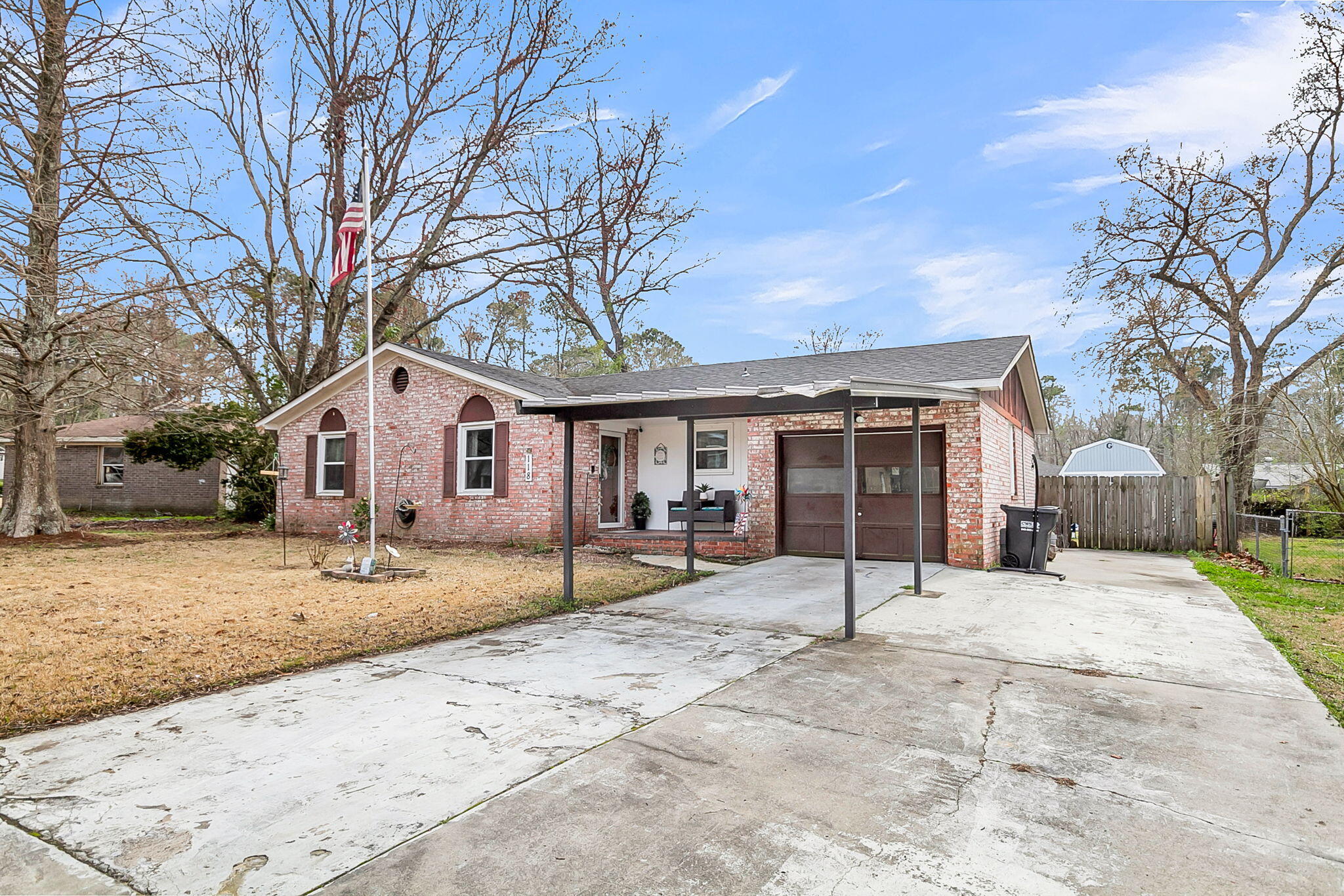 118 Waring Road Summerville, SC 29485 - Photo 3 of 29 CREM - 118 Waring-10