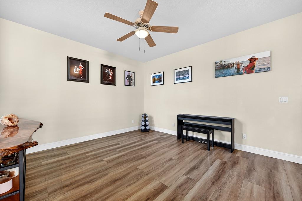 343 Carpenter Hill Road Folsom, CA 95630 - Photo 17 of 56