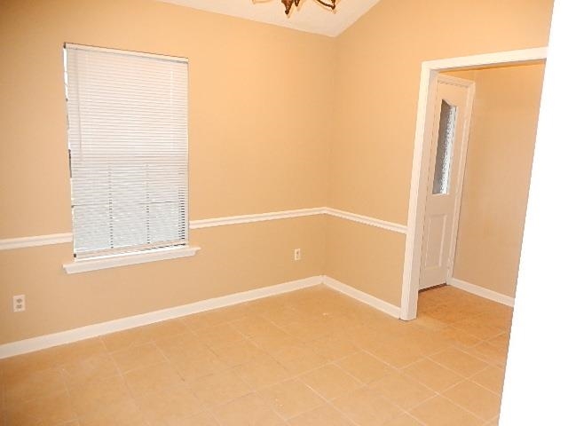 7156 Country Side Road Memphis, TN 38133 - Photo 3 of 20 Gallery Image 3