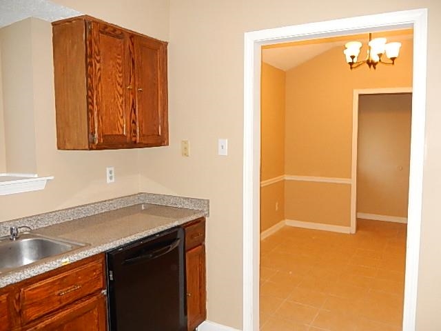 7156 Country Side Road Memphis, TN 38133 - Photo 6 of 20 Gallery Image 6