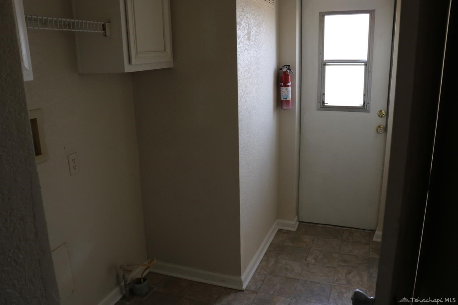 19735 Water Canyon Road Tehachapi, CA 93561 - Photo 14 of 21 Gallery Image 14