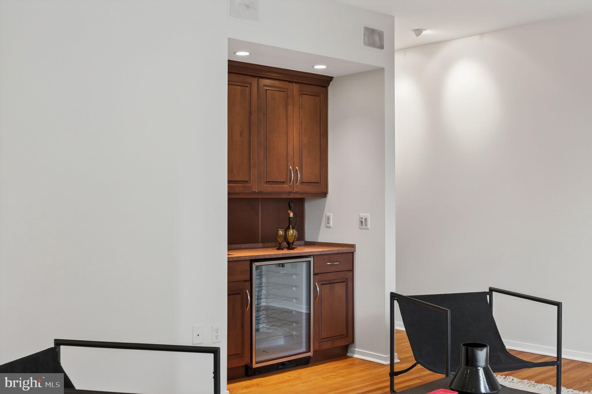 245 South 3rd Street Philadelphia, PA 19106 - Photo 22 of 63