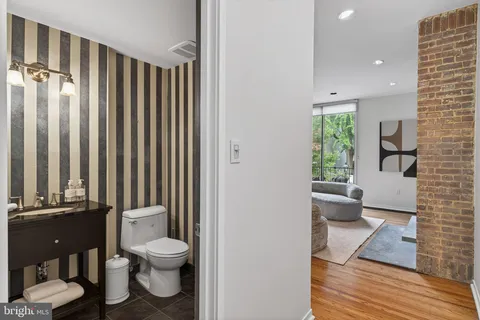 $1,485,000 | 245 South 3rd Street, Philadelphia, PA 19106