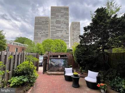 $1,485,000 | 245 South 3rd Street, Philadelphia, PA 19106
