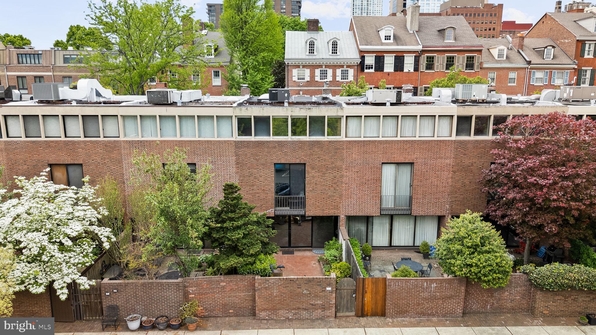 245 South 3rd Street Philadelphia, PA 19106 - Photo 60 of 63 aerial view of a house with a garden and plants