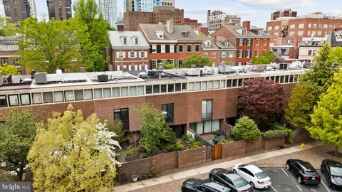 $1,485,000 | 245 South 3rd Street, Philadelphia, PA 19106