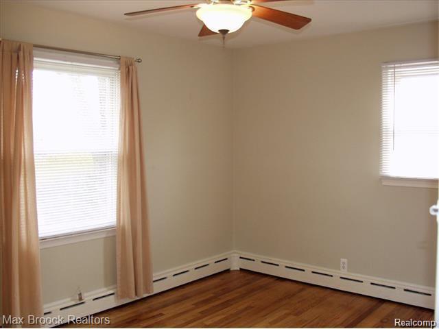 21711 Middlebelt Road Farmington Hills, MI 48336 - Photo 9 of 10