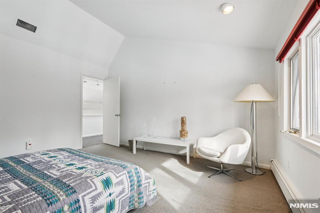 47 Hopper Farm Road Upper Saddle River, NJ 07458 - Photo 35 of 50