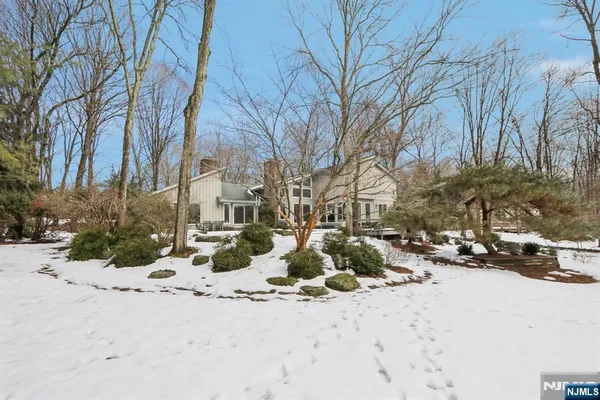 $1,599,990 | 47 Hopper Farm Road, Upper Saddle River, NJ 07458