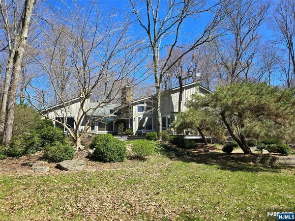 $1,599,990 | 47 Hopper Farm Road, Upper Saddle River, NJ 07458