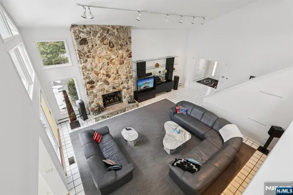 $1,599,990 | 47 Hopper Farm Road, Upper Saddle River, NJ 07458