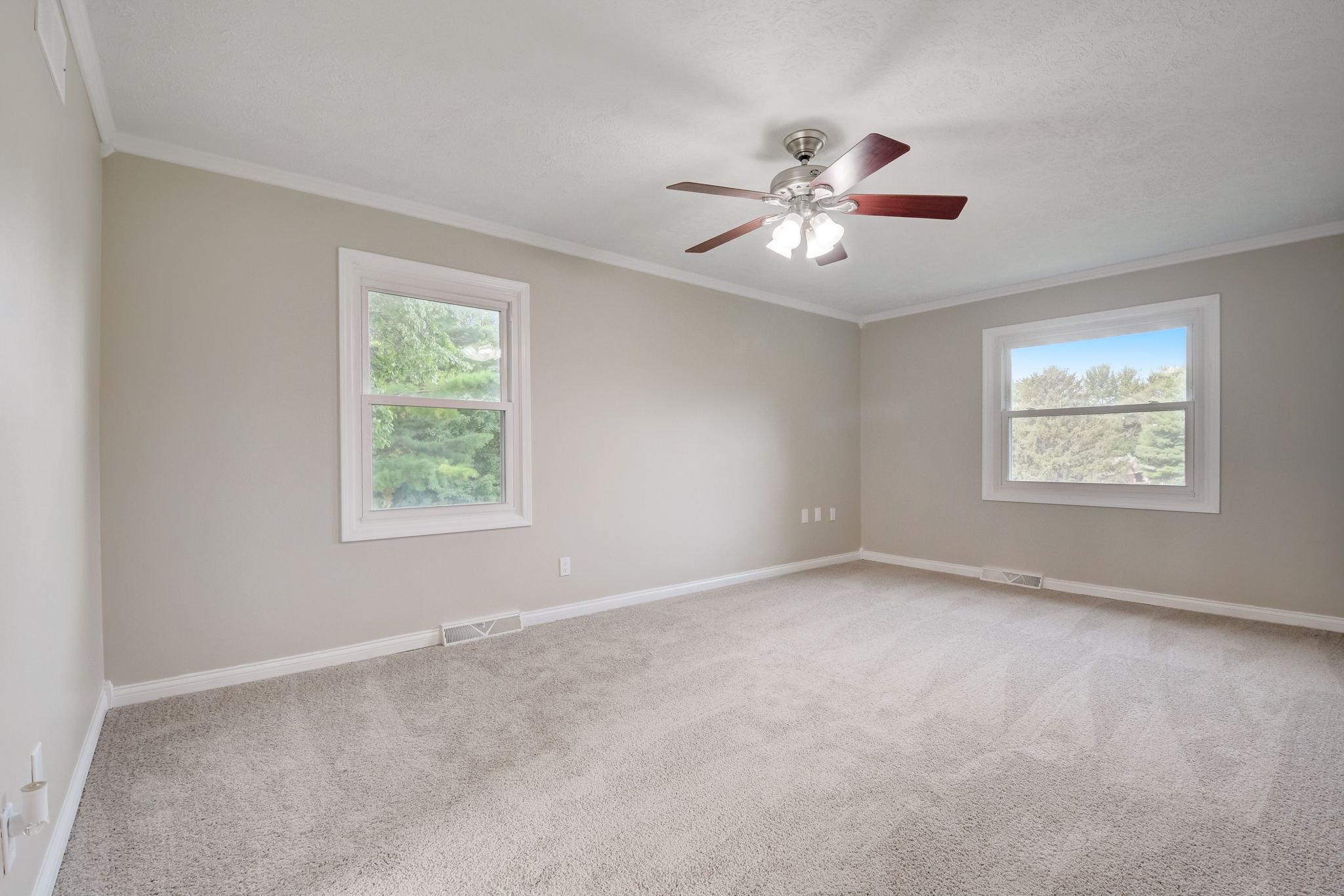 1935 Sandhill Road Indianapolis, IN 46217 - Photo 13 of 16 Gallery Image 13
