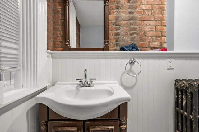 $3,450 | 495 Broadway, Unit 2, Somerville, MA 02145