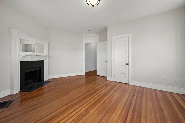 $3,450 | 495 Broadway, Unit 2, Somerville, MA 02145