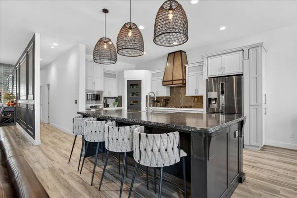 $679,000 | 2776 East Muncie Avenue, Fresno, CA 93720