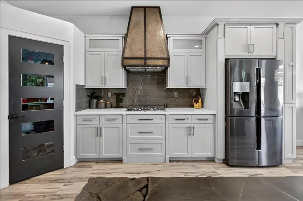 $679,000 | 2776 East Muncie Avenue, Fresno, CA 93720