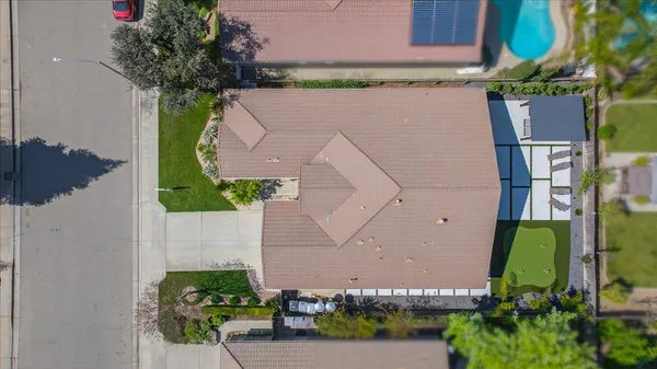 $679,000 | 2776 East Muncie Avenue, Fresno, CA 93720