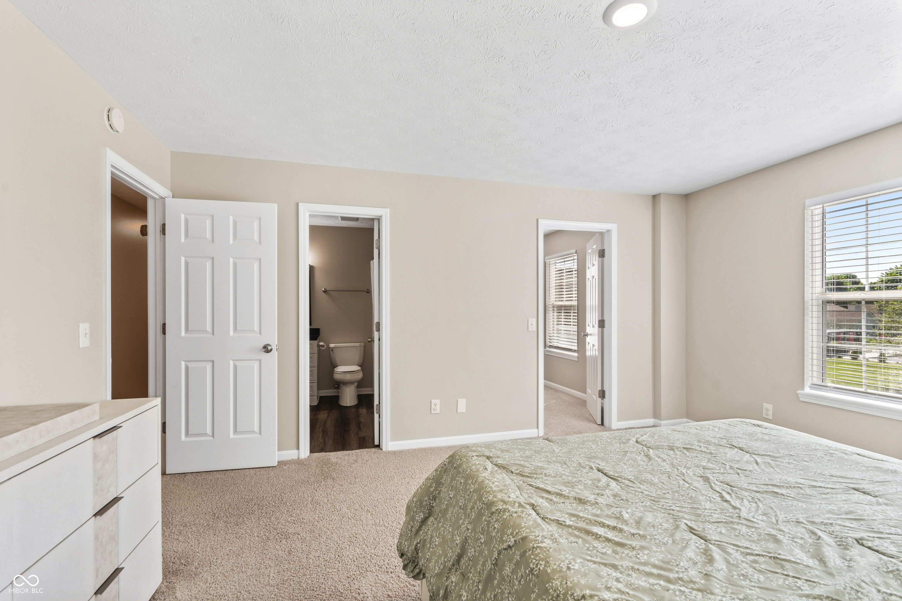 420 Paddock Road Greenwood, IN 46142 - Photo 18 of 42