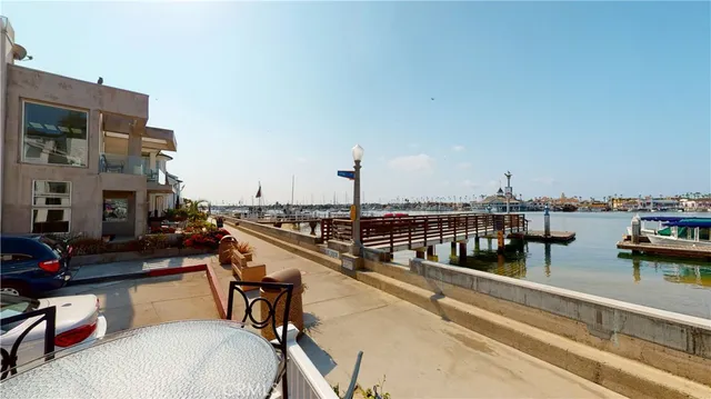 $12,999 | 510 1/2 South Bay Front, Newport Beach, CA 92662