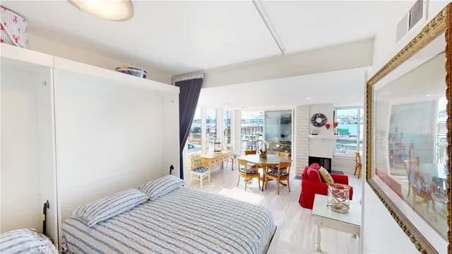 $12,999 | 510 1/2 South Bay Front, Newport Beach, CA 92662