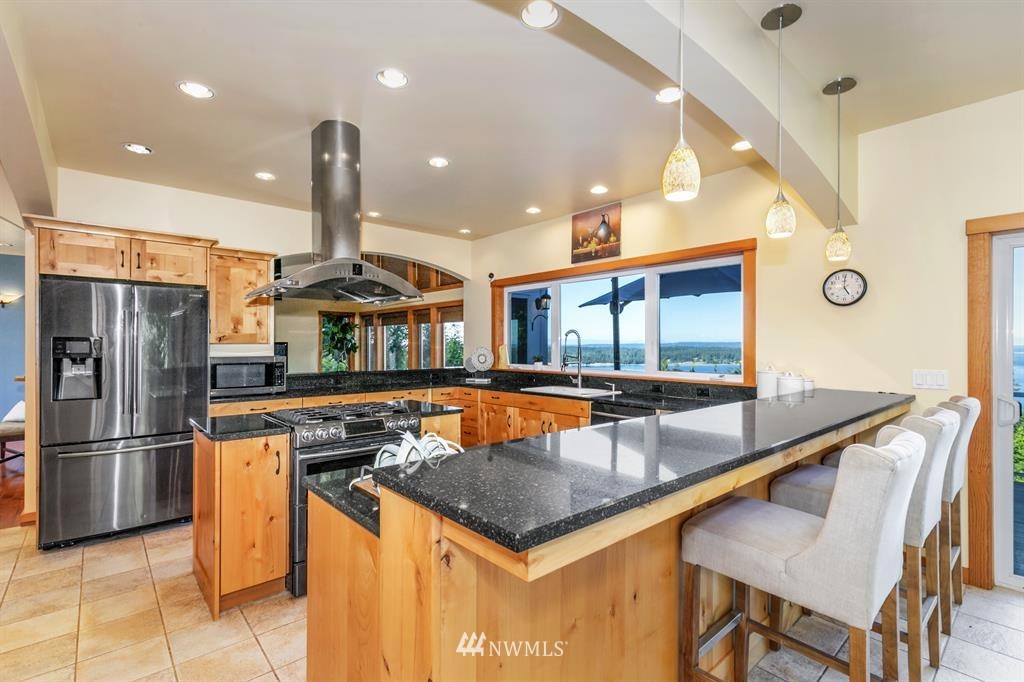 2388 Oak Bay Road Port Hadlock, WA 98339 - Photo 10 of 40 Gallery Image 10