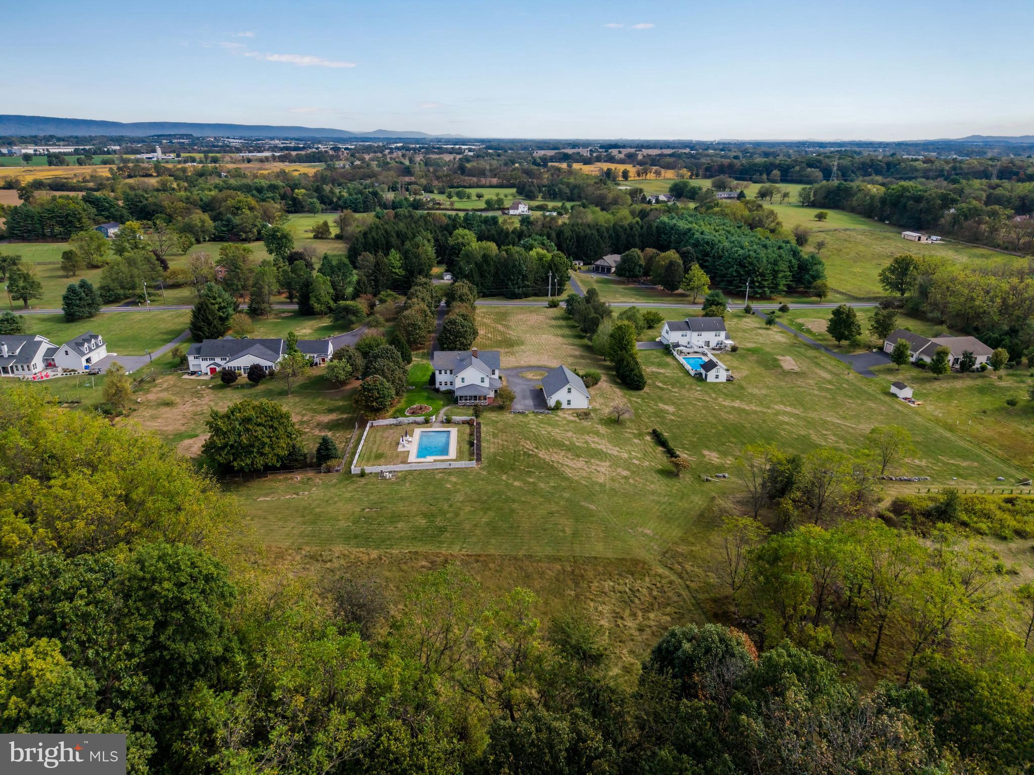 111 Old Stonehouse Road North Carlisle, PA 17015 - Photo 4 of 64