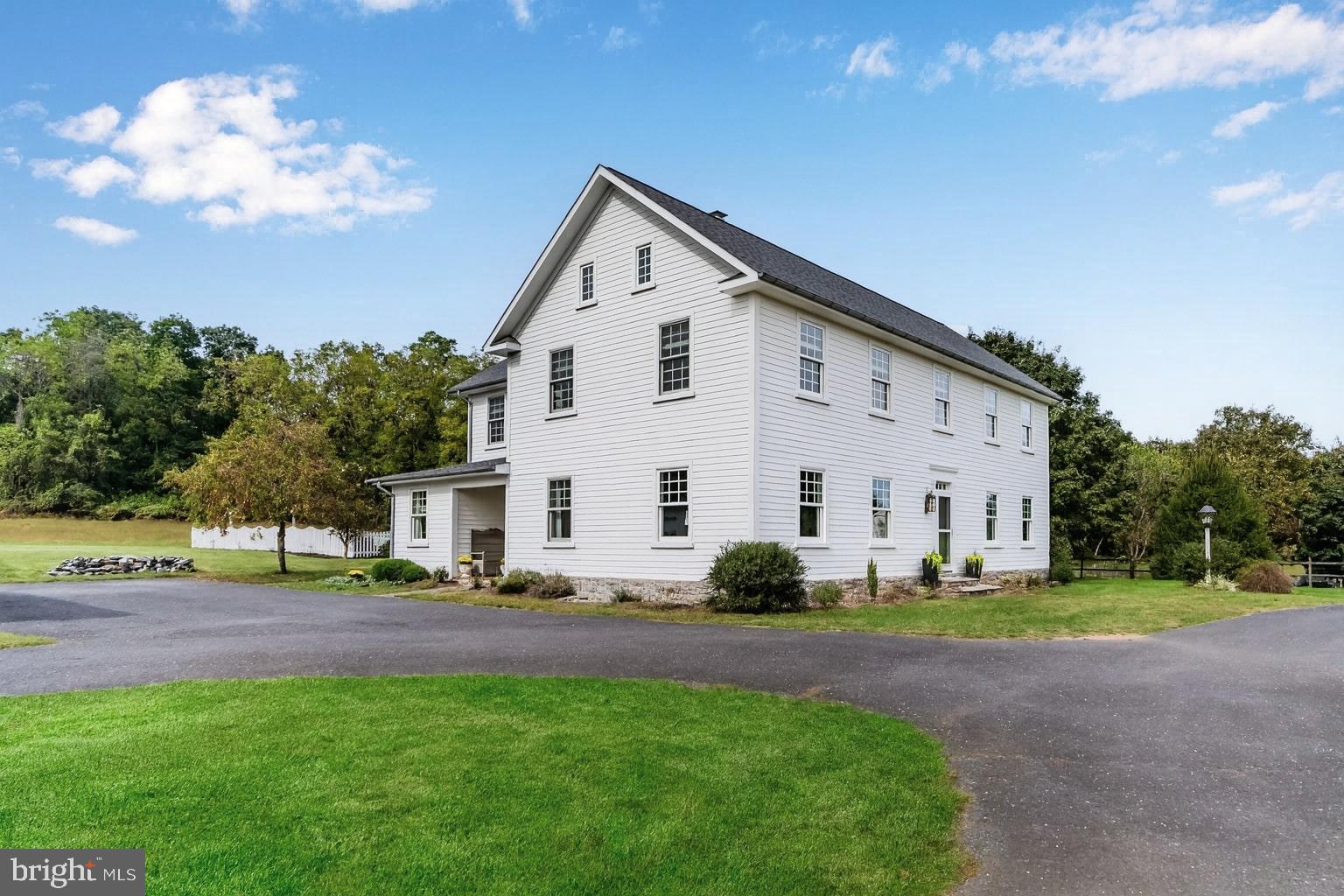 111 Old Stonehouse Road North Carlisle, PA 17015 - Photo 5 of 64