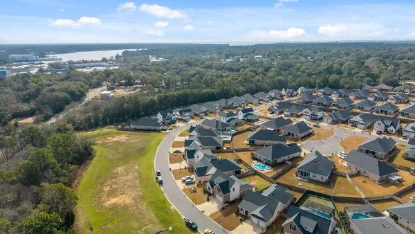 $635,000 | 153 Raiders Trail, Unit LOT 70, Valparaiso, FL 32580
