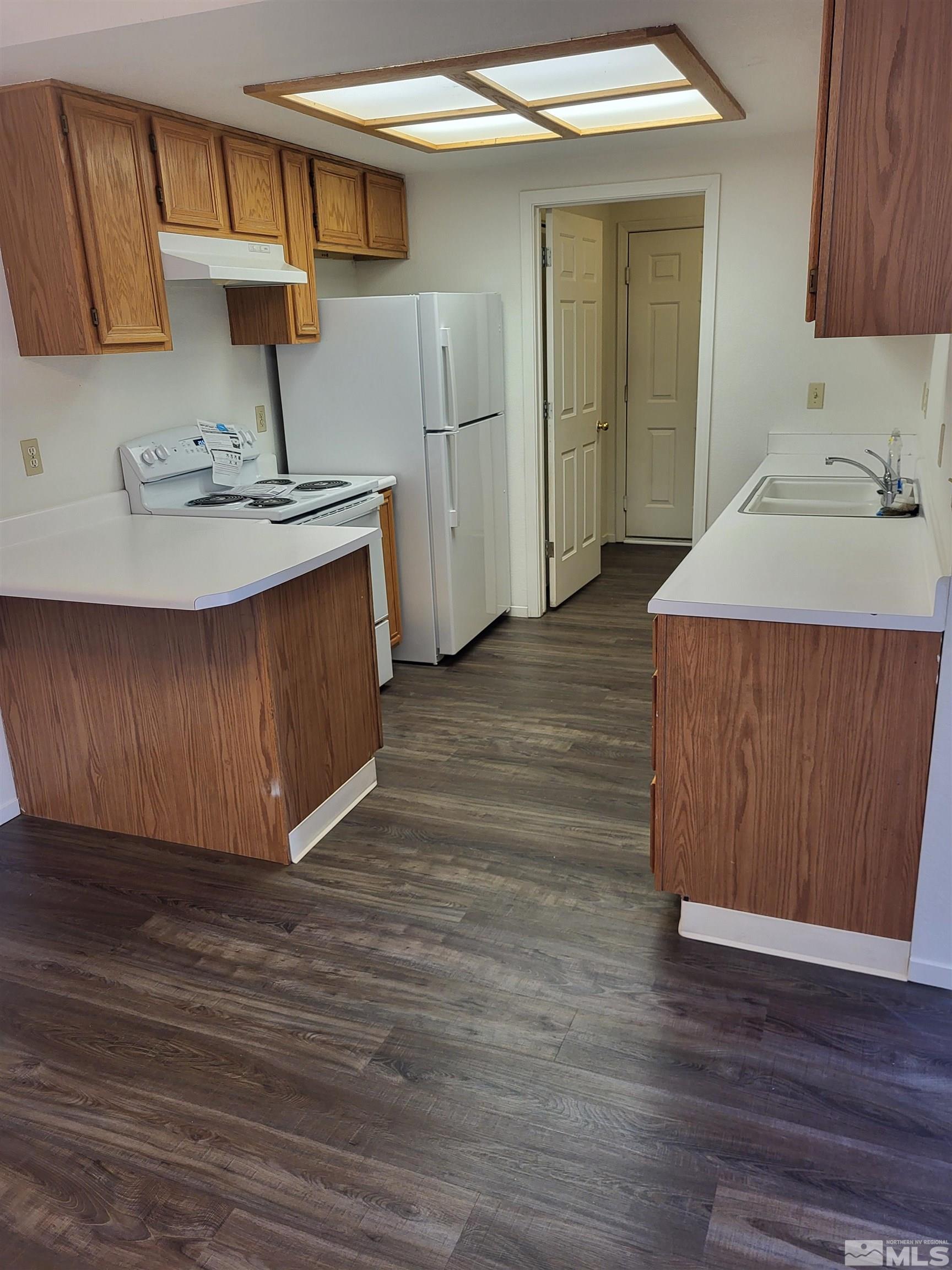 1442 Kimmerling Road Gardnerville, NV 89460 - Photo 6 of 12 Photo 7