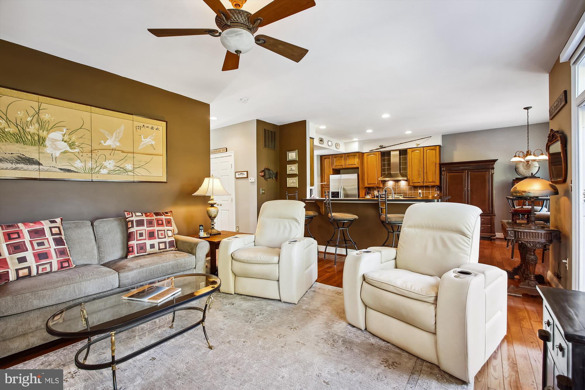 338 Steedman Point Road Pasadena, MD 21122 - Photo 15 of 47 Living Room