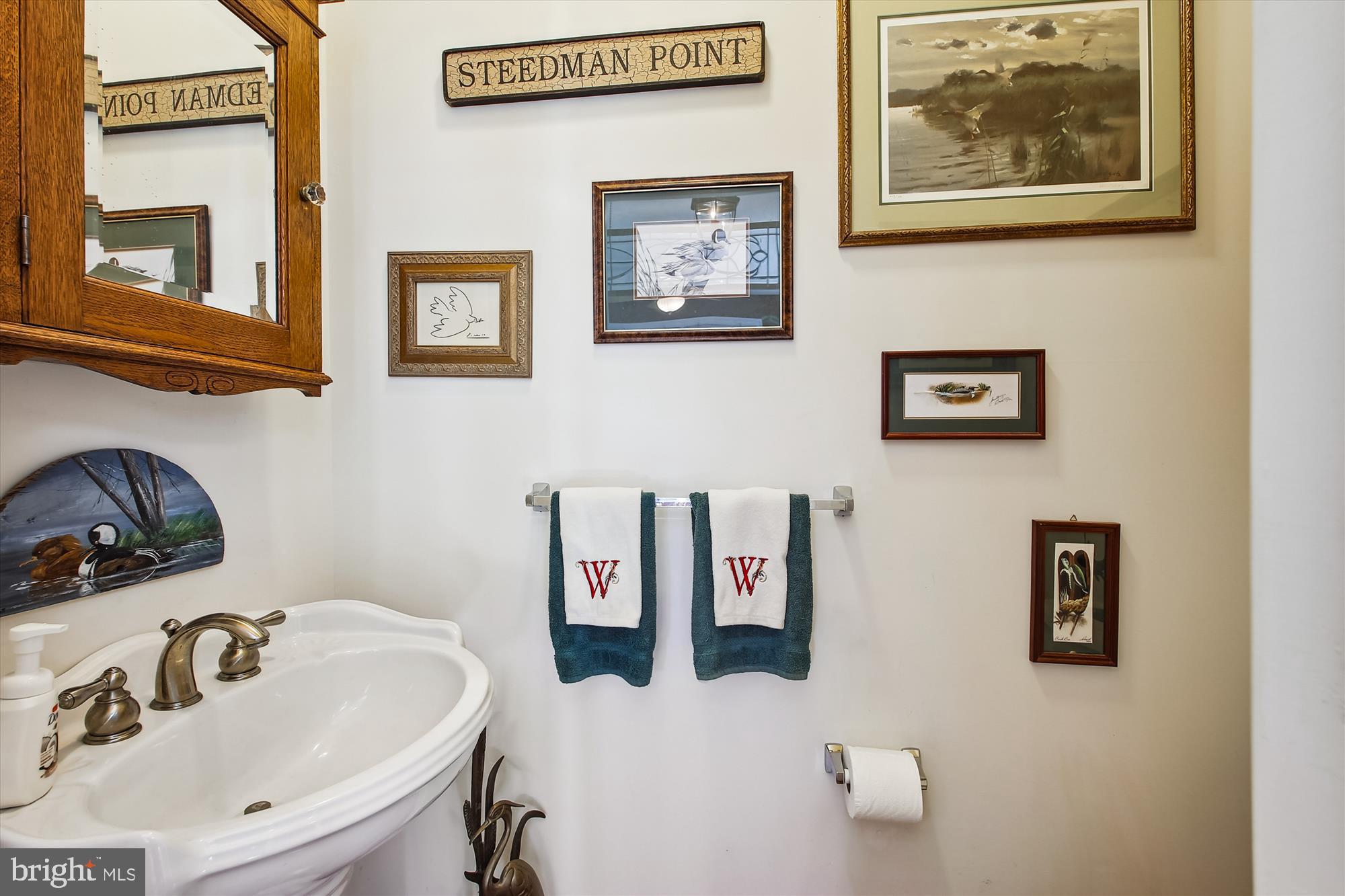 338 Steedman Point Road Pasadena, MD 21122 - Photo 20 of 47 Powder Room