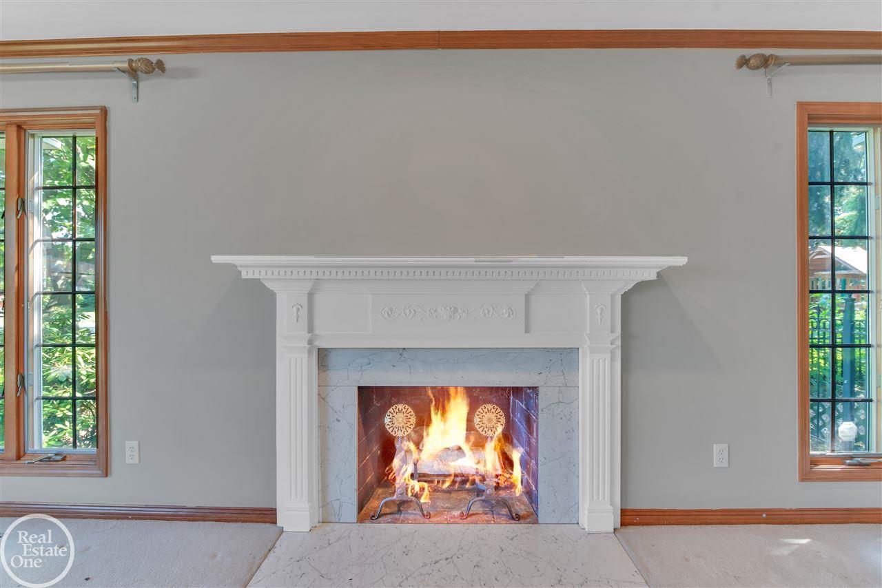 747 Ballantyne Road Grosse Pointe Shores, MI 48236 - Photo 16 of 46