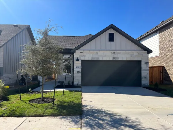$2,700 | 401 Darley Oak Drive, Dripping Springs, TX 78620