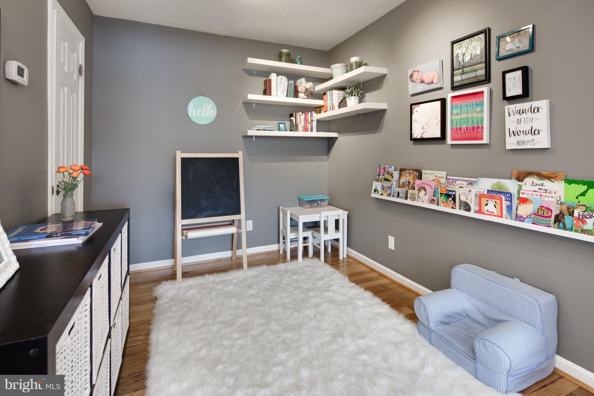 6003 Sunset Ridge Court Centreville, VA 20121 - Photo 13 of 26 Family Room