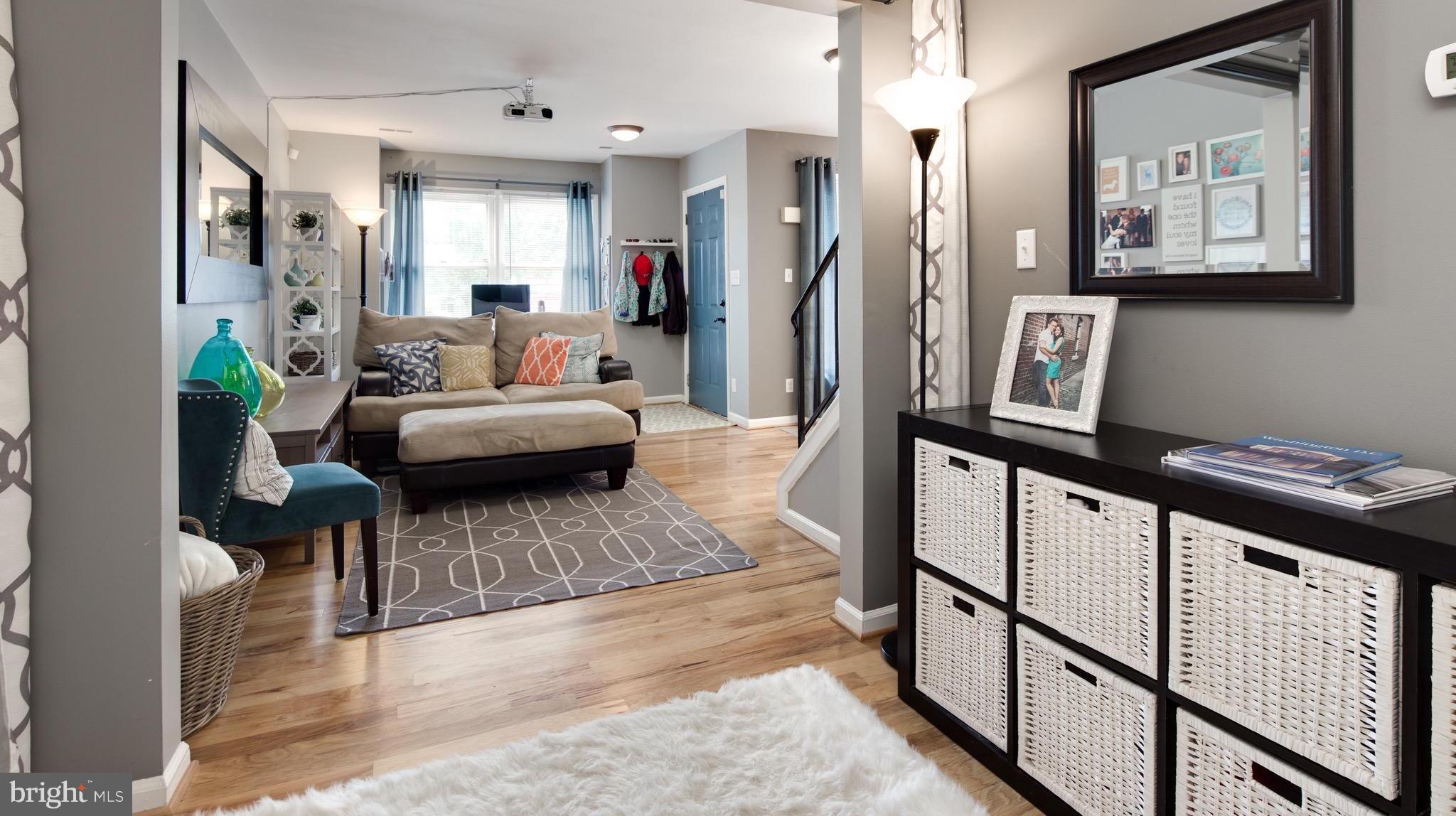 6003 Sunset Ridge Court Centreville, VA 20121 - Photo 14 of 26 Interior (General)