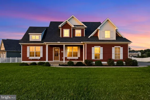 $499,900 | 1870 Buck Hill Drive, York, PA 17408