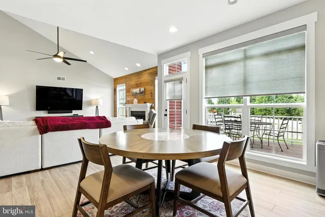 $499,900 | 1870 Buck Hill Drive, York, PA 17408