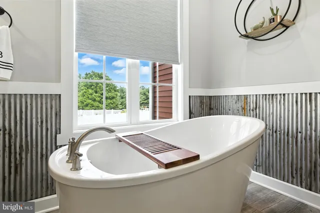 $499,900 | 1870 Buck Hill Drive, York, PA 17408