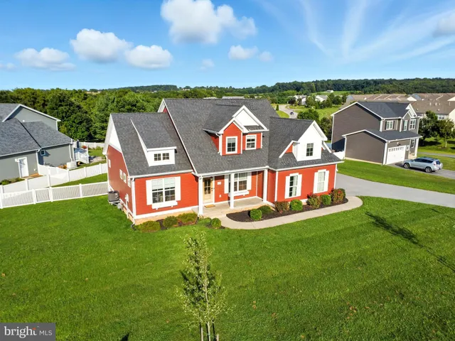 $499,900 | 1870 Buck Hill Drive, York, PA 17408