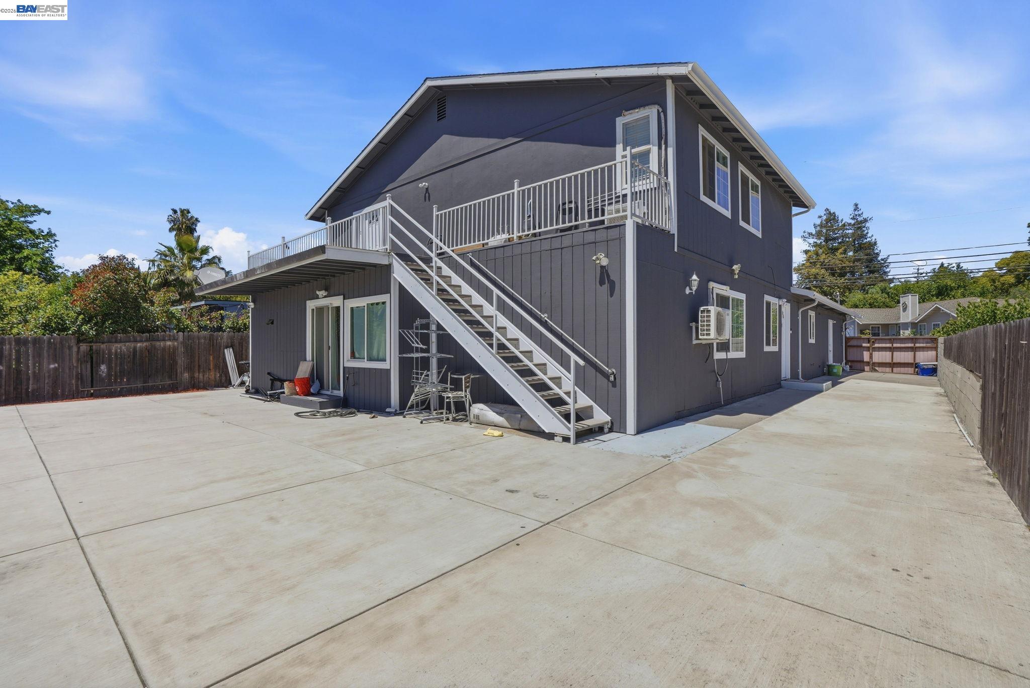 2102 Overhill Road Concord, CA 94520 - Photo 38 of 46