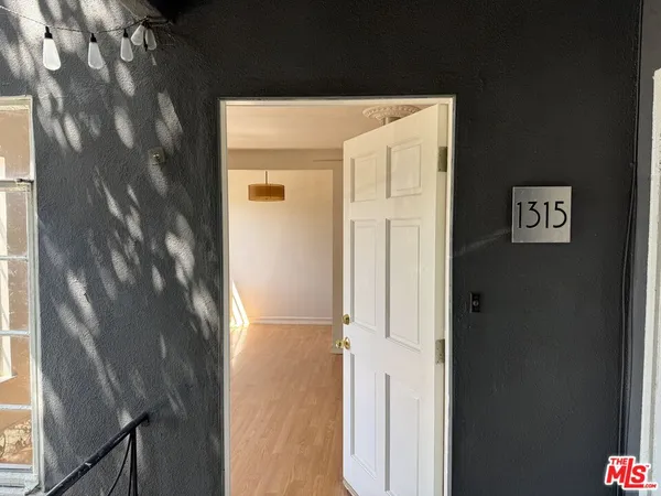 $3,295 | 1313 Douglas Street, Unit 1315, Los Angeles, CA 90026