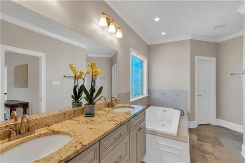 $550,000 | 6605 Fleur De Lis Drive, New Orleans, LA 70124