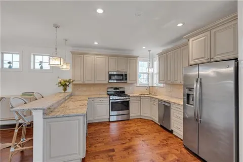 $550,000 | 6605 Fleur De Lis Drive, New Orleans, LA 70124