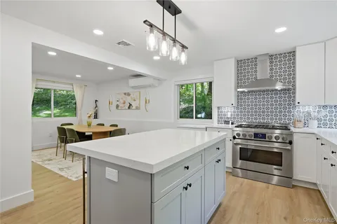 $999,000 | 61 Cliffside Lane, Mount Kisco, NY 10549