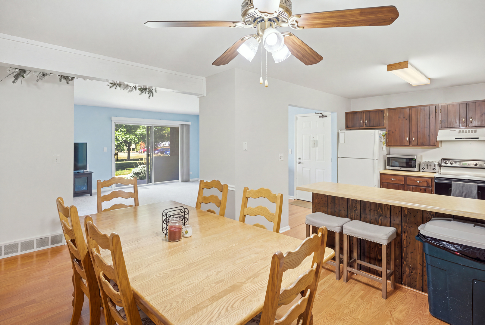 967 Golf Course Road, Unit 2 Crystal Lake, IL 60014 - Photo 9 of 29