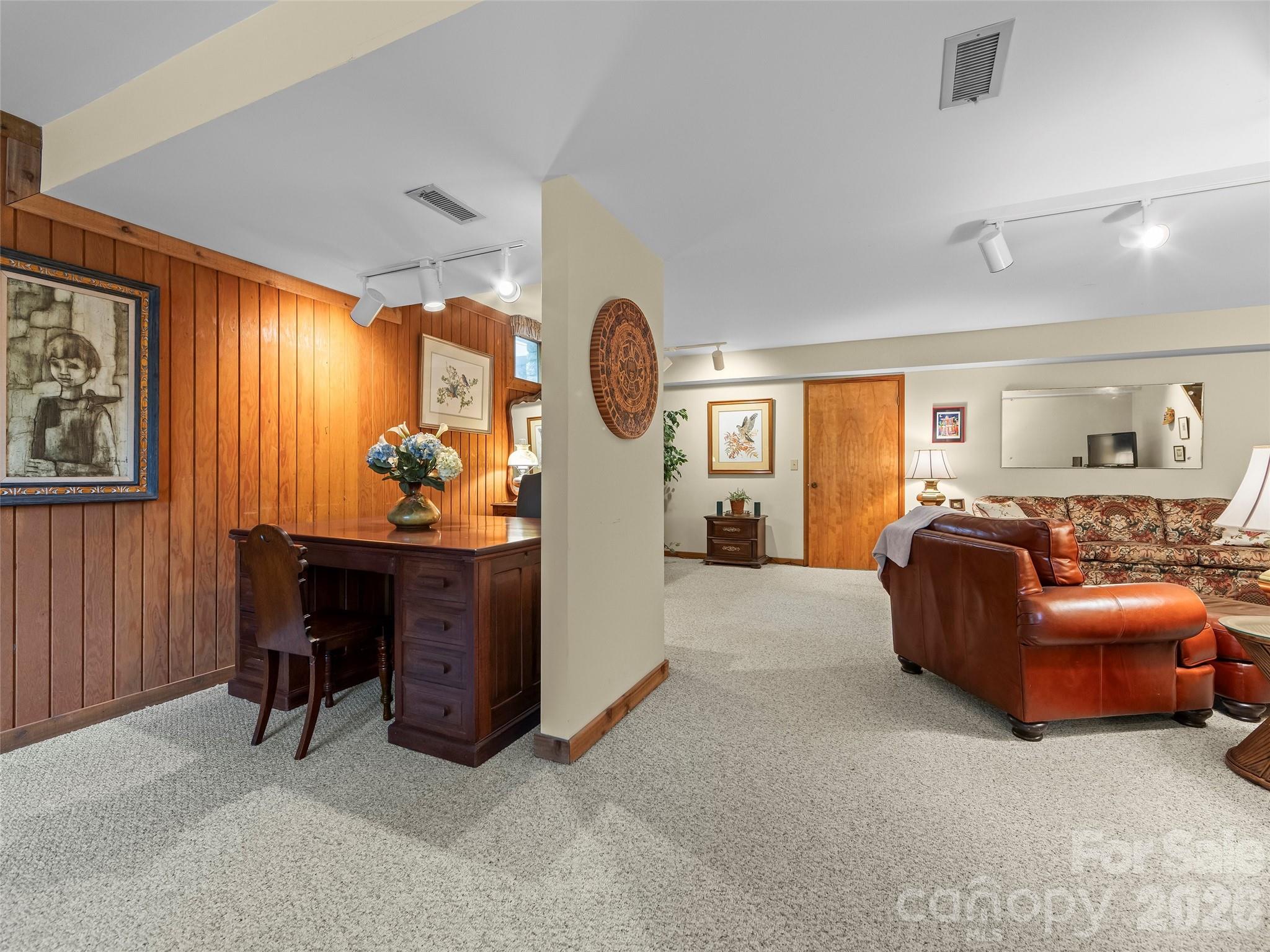 69 Forest Road Asheville, NC 28803 - Photo 32 of 48