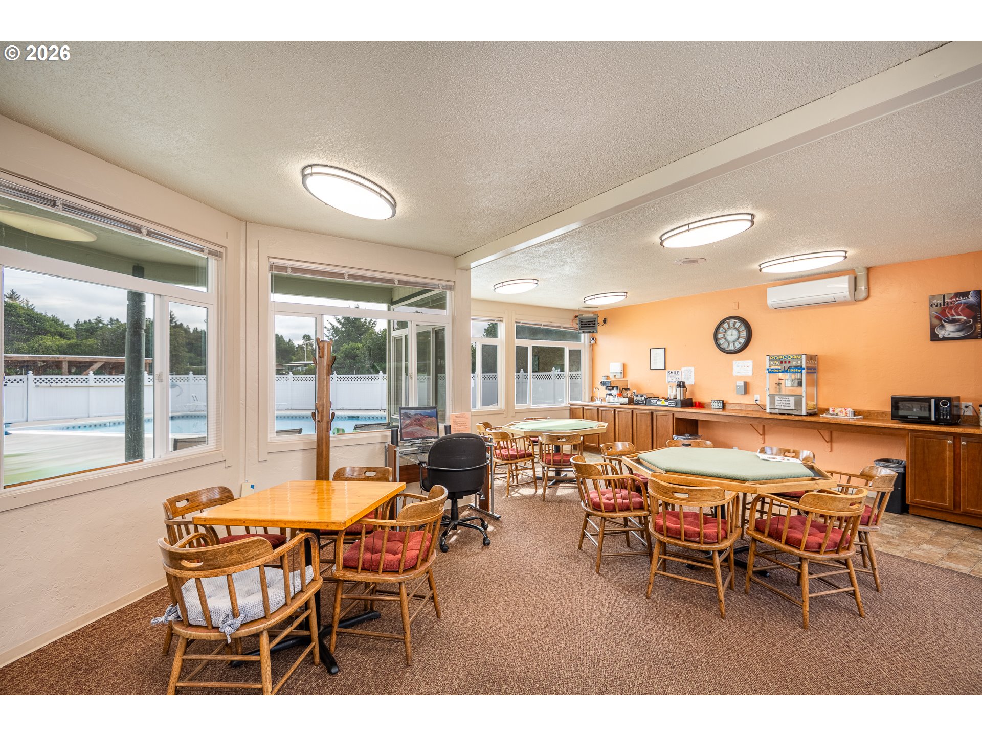 1600 Rhododendron Drive, Unit 155 Florence, OR 97439 - Photo 28 of 33 Community Room