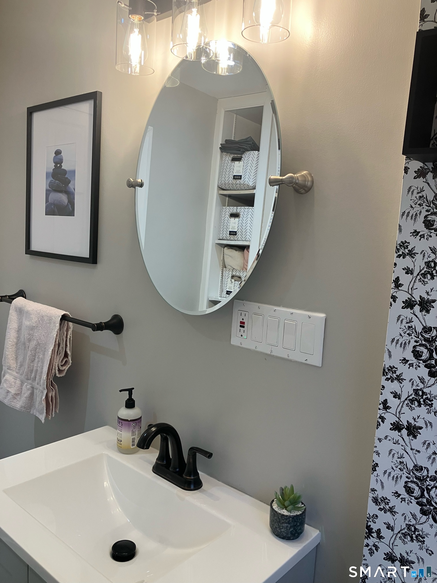 29 Highview Street Waterbury, CT 06708 - Photo 23 of 39